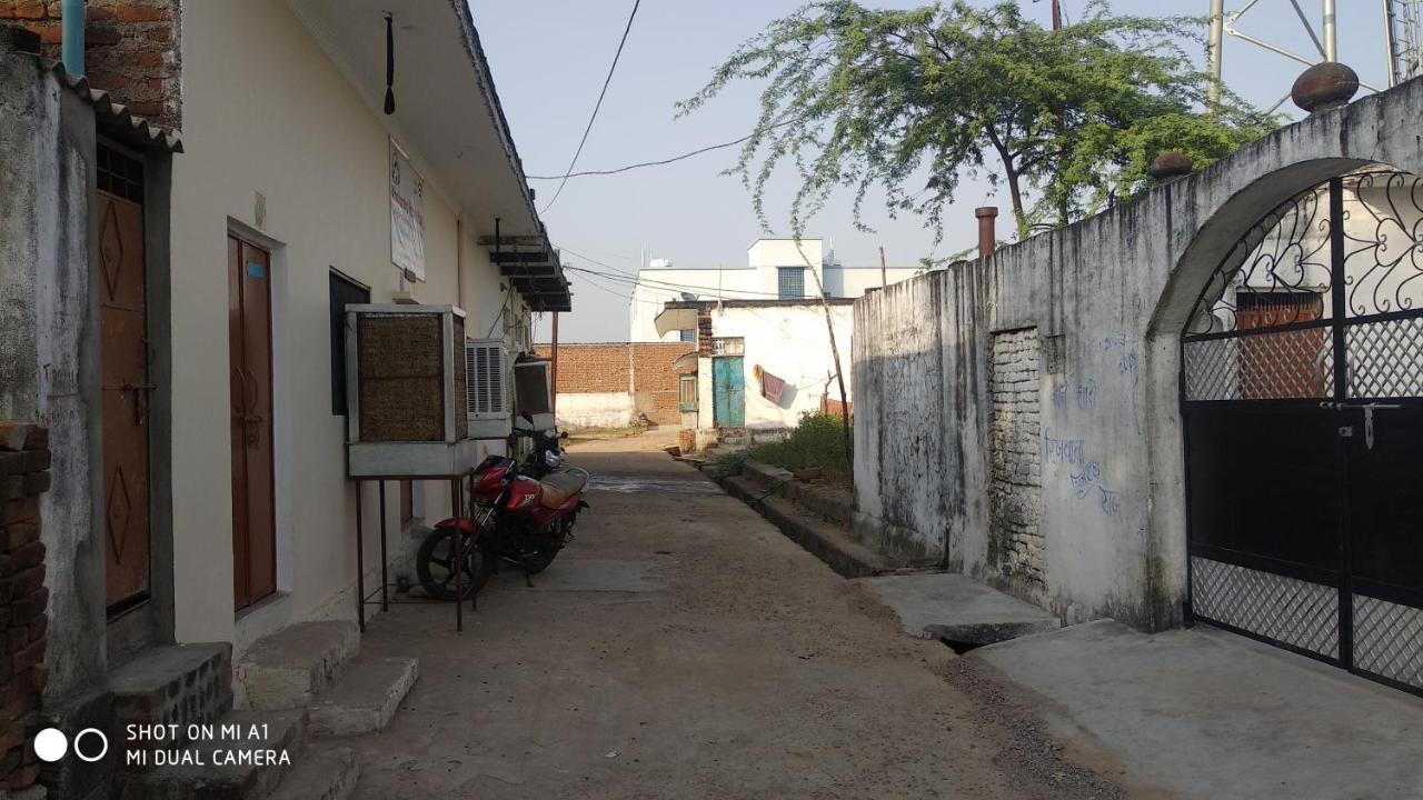 Khajuraho Homestay Exteriör bild