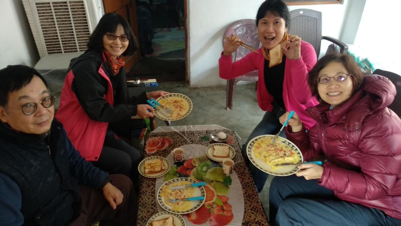 Khajuraho Homestay Exteriör bild