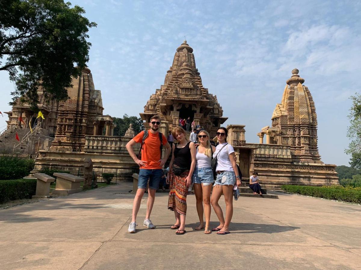 Khajuraho Homestay Exteriör bild